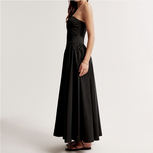 NWT Abercrombie & Fitch Black Drop-waist Strapless Maxi Dress in Black, Size XSP - Picture 3 of 8
